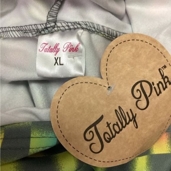 Totally Pink Women’s Holo Check Pullover Hoodie, Gray, size XL - Picture 5 of 6